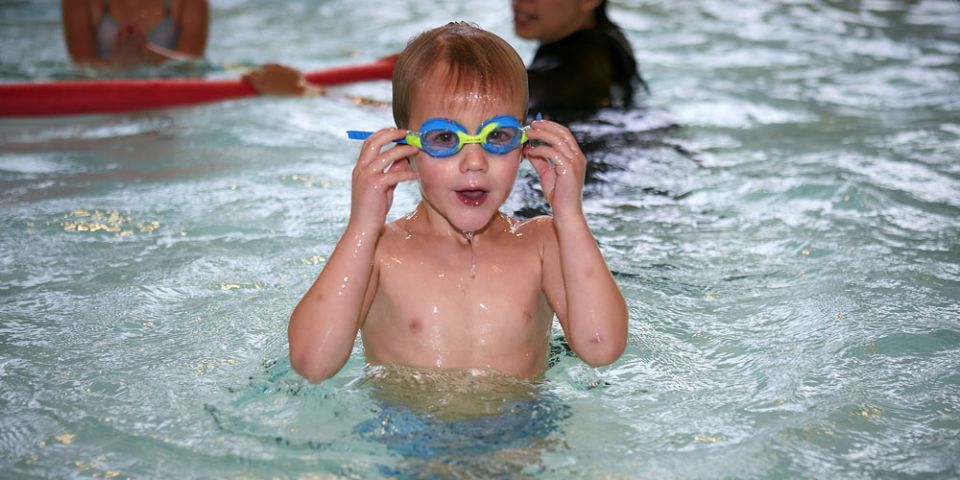 Anmälan till våren 2022 för sim- och teknikskolan