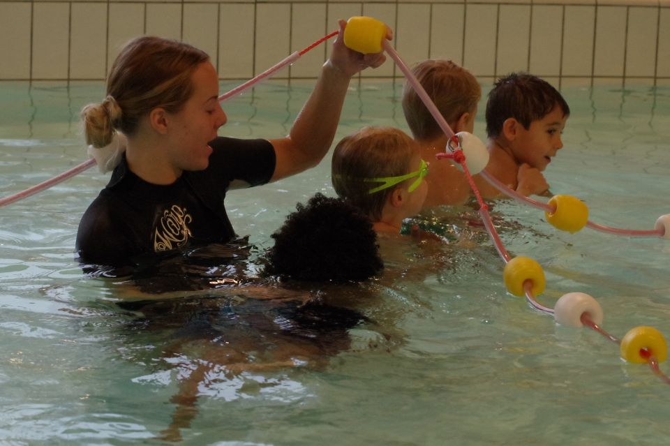 Vi kan erbjuda några platser till i intensivsimskolor &amp; sommardoppet